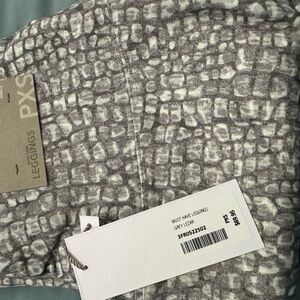 Grey & white leggings